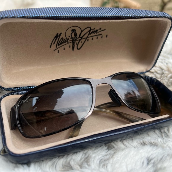 Maui Jim Other - Maui Jim Makena Polarized Sunglasses *rare sold out